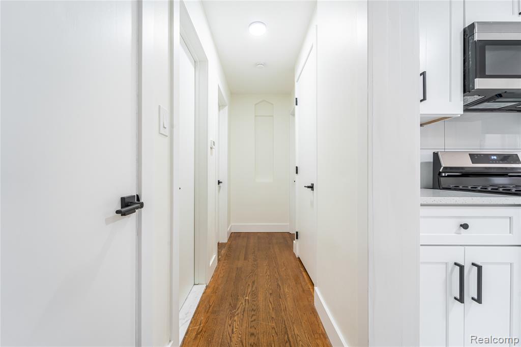16535 Lincoln Avenue, Eastpointe, MI 48021 — Photo 18