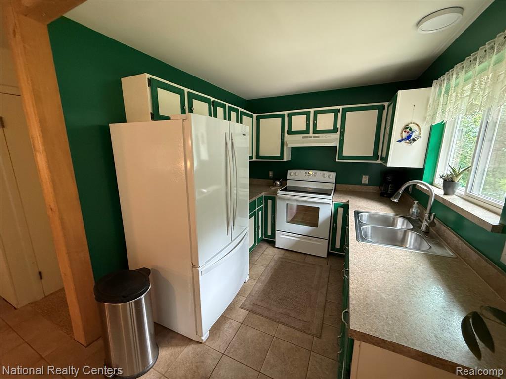 3055 E Mouch Drive, Mio, MI 48647 — Photo 17