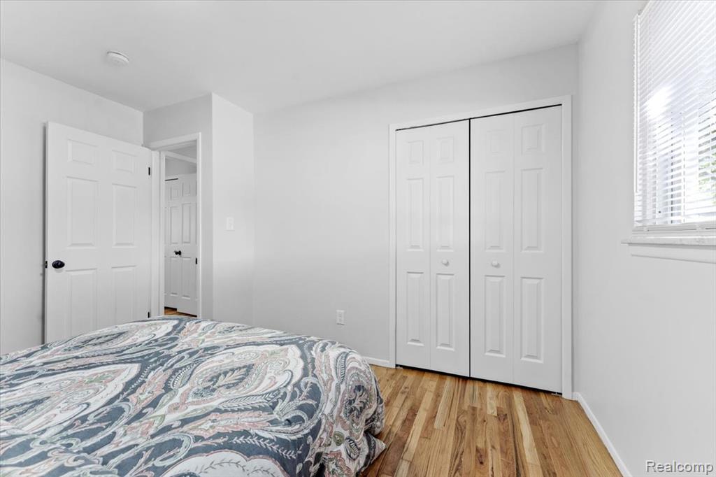22102 Loretta Street, Woodhaven, MI 48183 — Photo 10