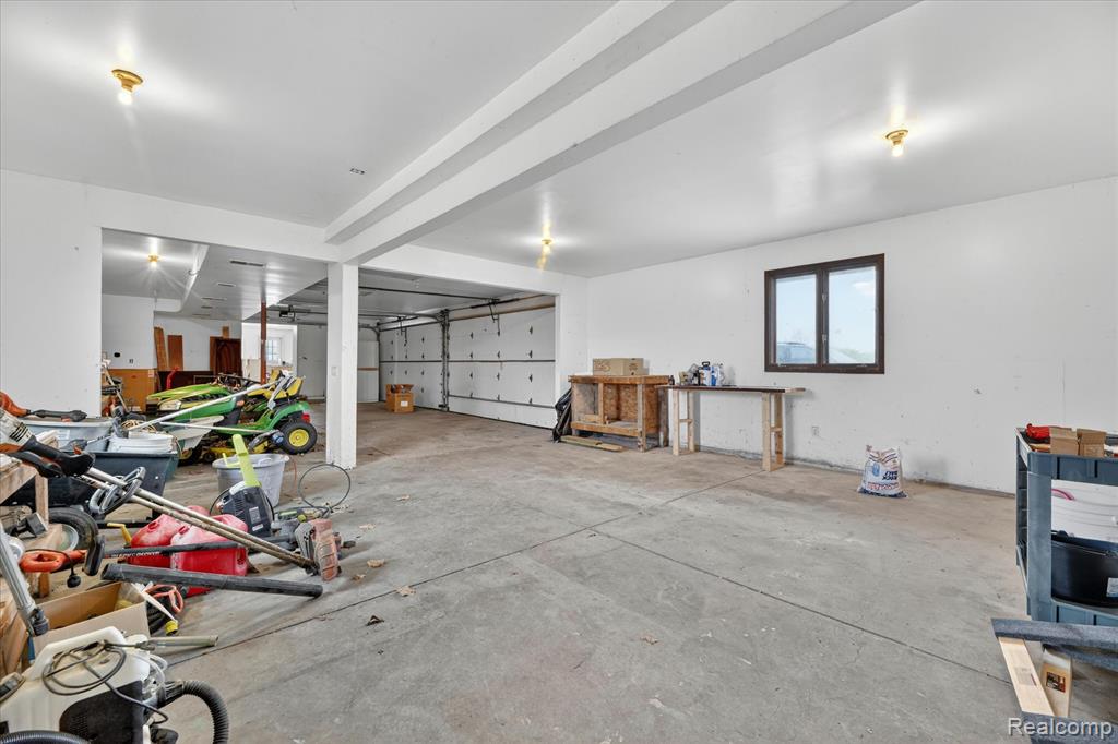11280 Hegel Road, Goodrich Vlg, MI — Photo 48