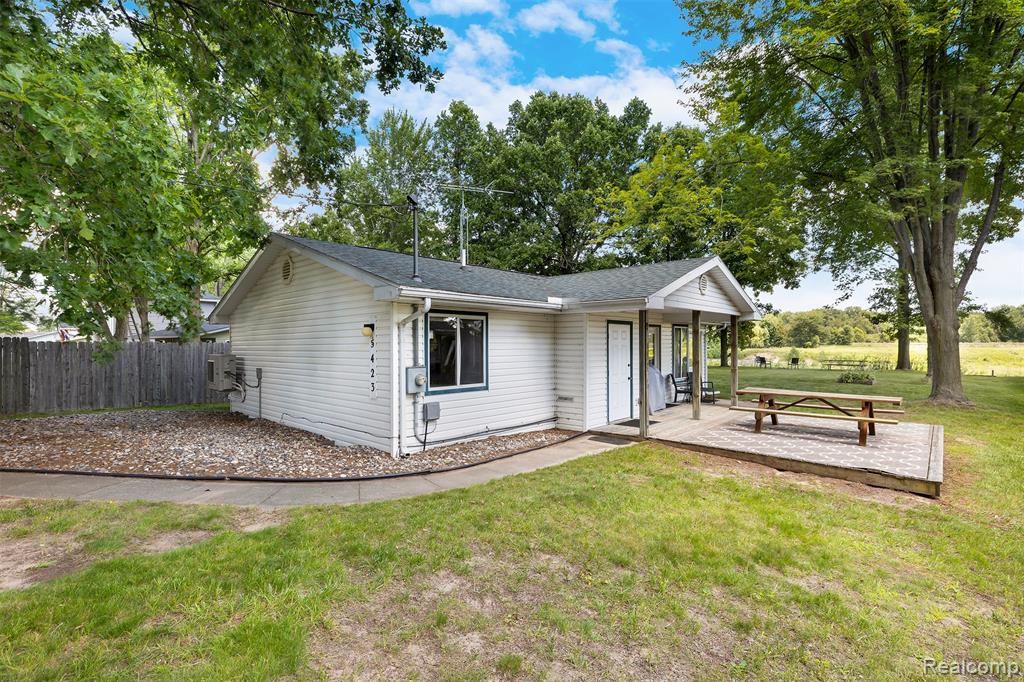 5423 Oakridge Drive, Beaverton, MI 48612 — Photo 38