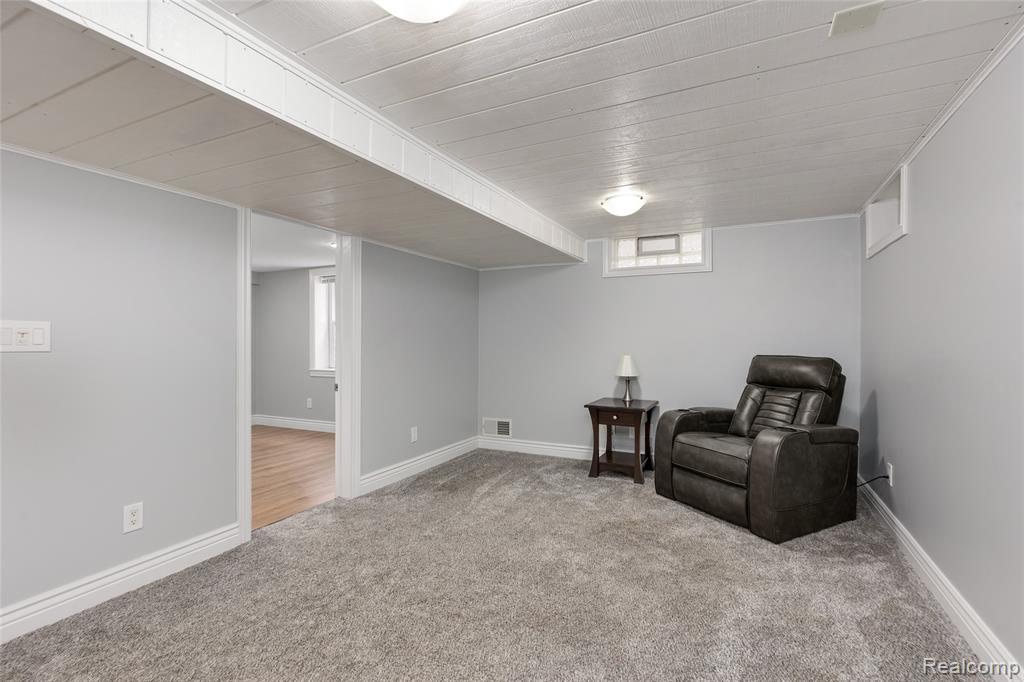 9474 Thames Boulevard, White Lake, MI — Photo 23