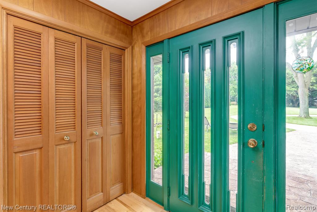 211 SPRING Street, Vernon, MI 48476 — Photo 10