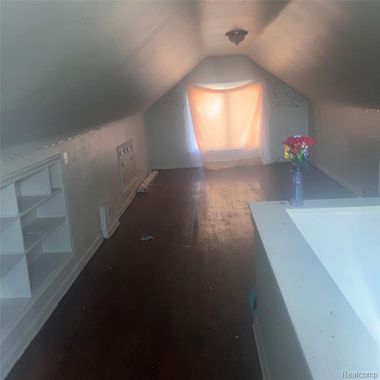 2969 S Bassett Street, Detroit, MI 48217 — Photo 11