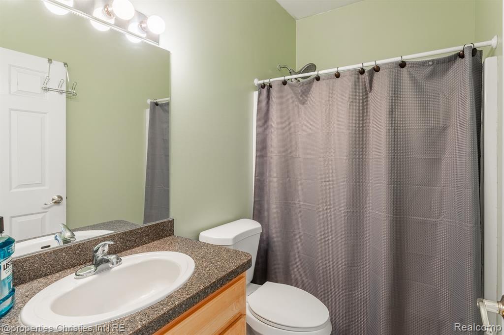30786 ARDMORE Court, Novi, MI 48377 — Photo 11