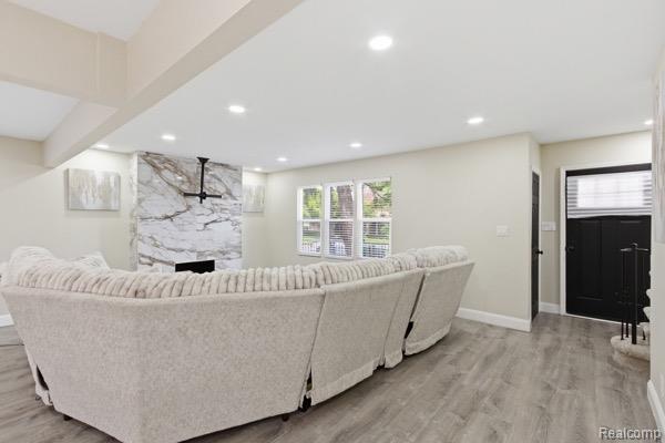 17369 Wisconsin Street - Photo 3