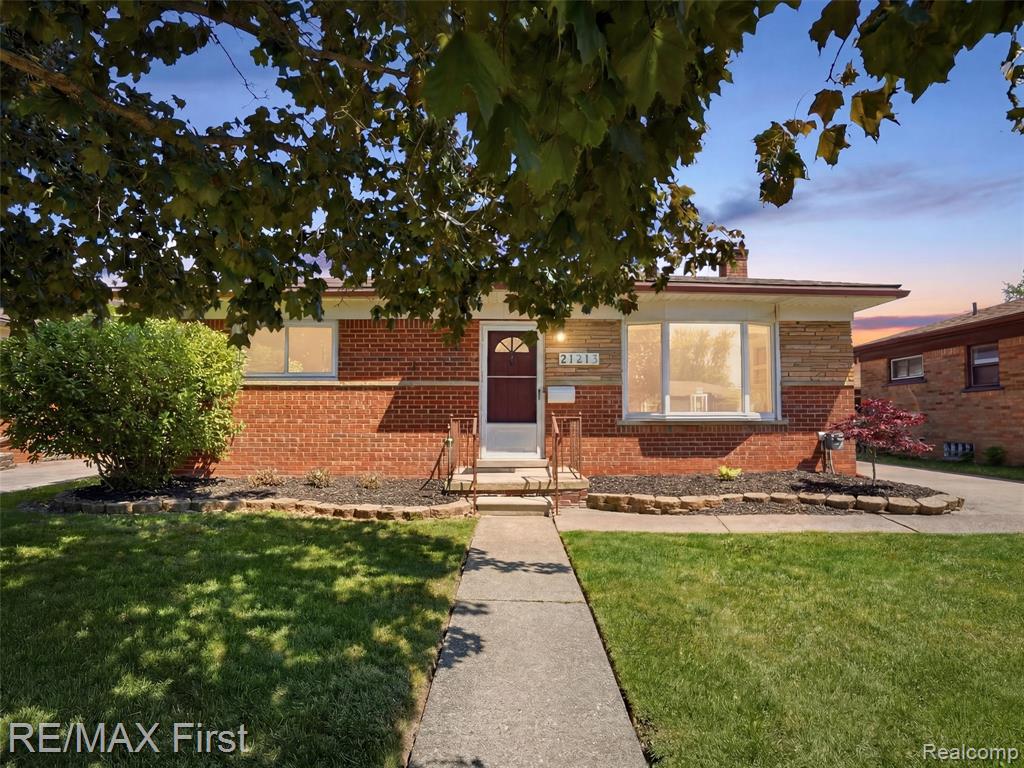 21213 Centennial Street, Saint Clair Shores, MI 48081 — Photo 28