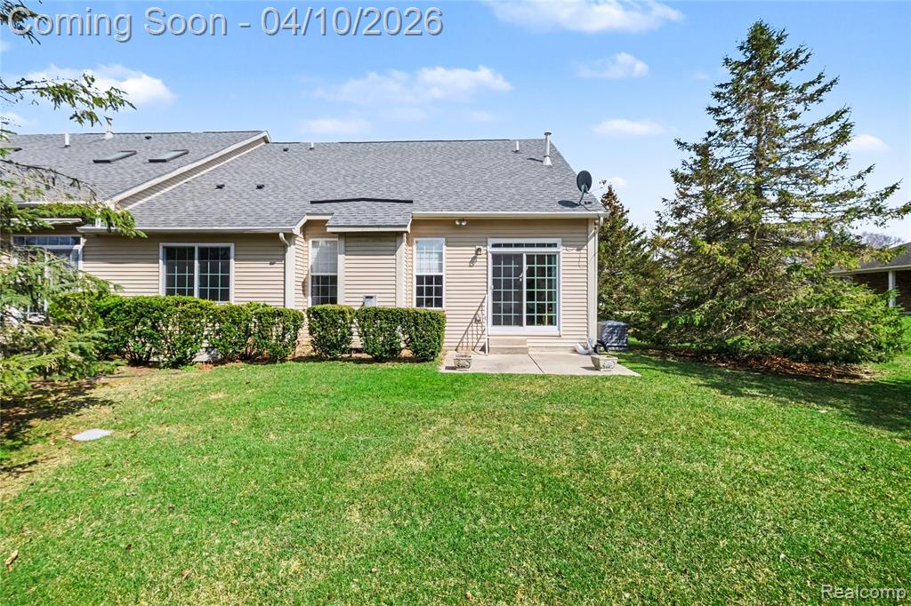 1601 Mallard Pond Drive, Howell, MI 48855 — Photo 23