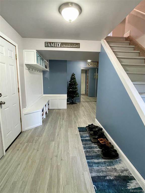 7251 Vanderploeg Lane, Imlay City, MI 48444 — Photo 5