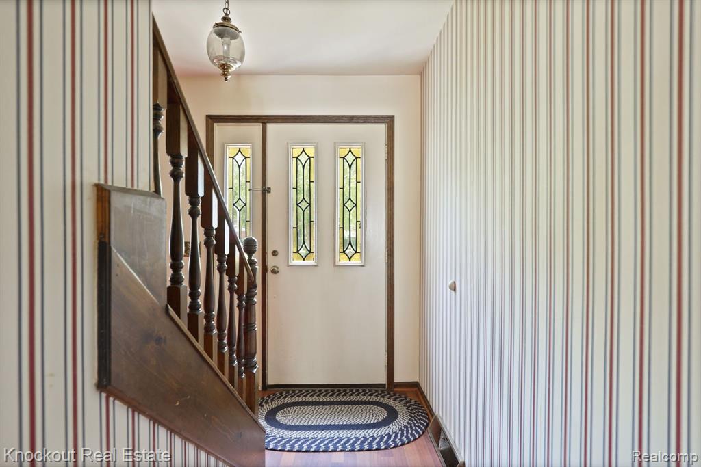 858 Zehnder Drive, Frankenmuth, MI 48734 — Photo 4