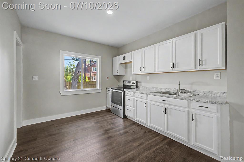 8111 E Hildale Street, Detroit, MI 48234 — Photo 11
