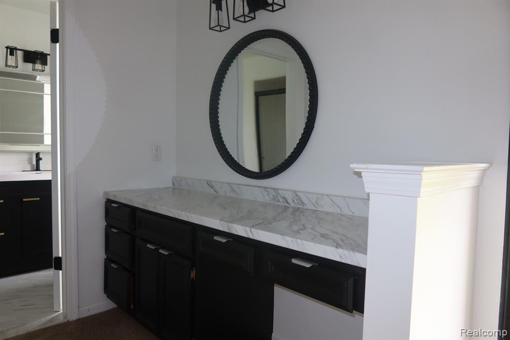 49234 ALMA Court, Shelby Twp, MI 48315 — Photo 43