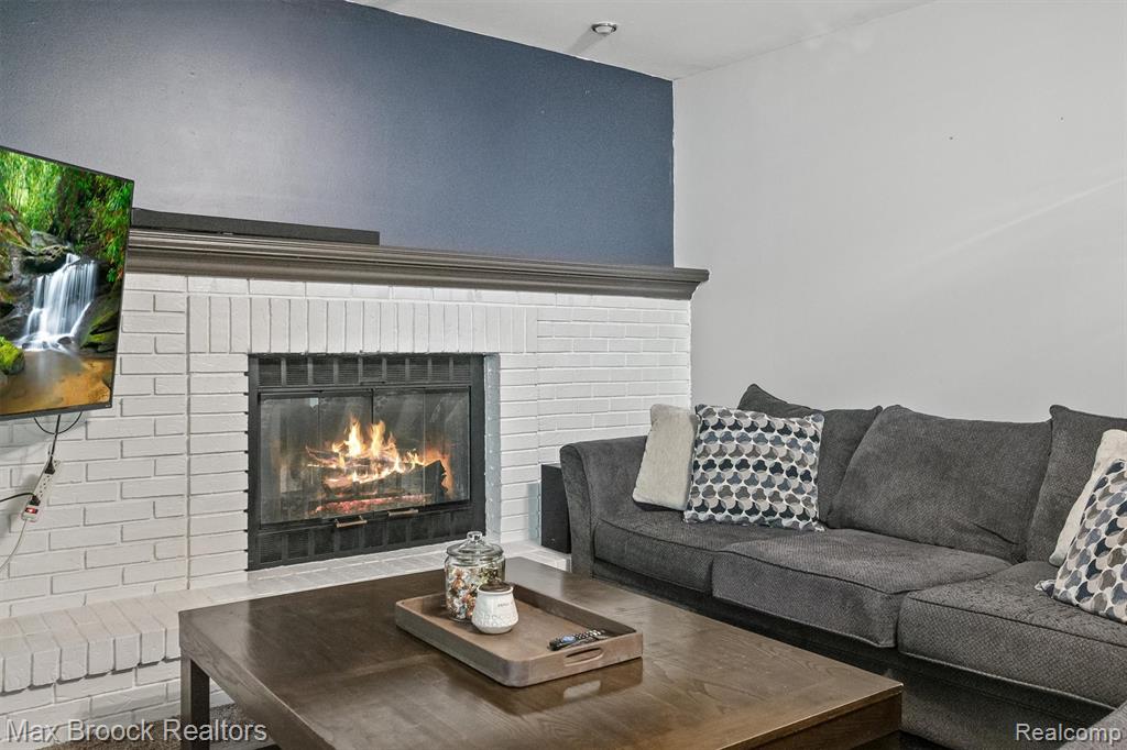 5173 Old Cove Road, Clarkston, MI — Photo 20