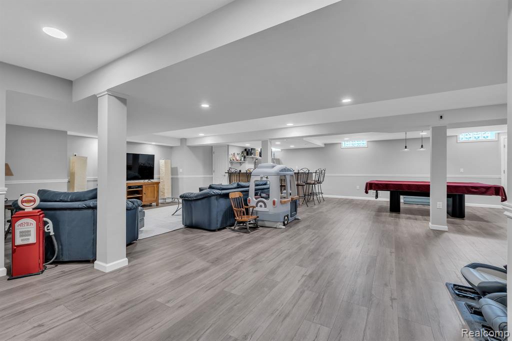 48123 Covington Court, Canton, MI, 48187