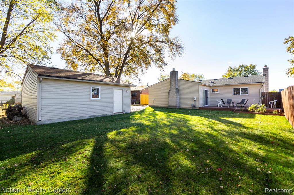 511 S Bryar Street, Westland, MI 48186 — Photo 38