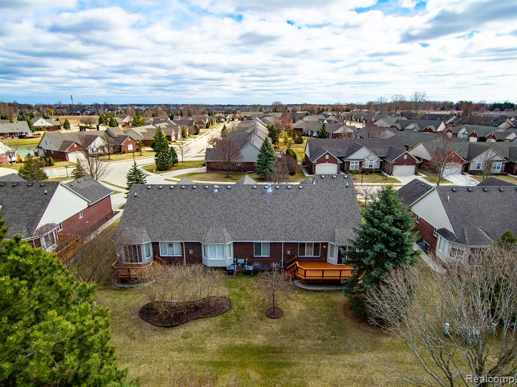 52497 WESTFIELD Drive, Macomb, MI 48042 — Photo 38
