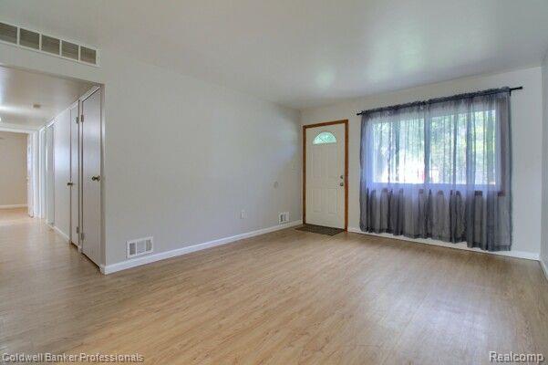 4127 RANDOLPH Street, Wayne, MI 48184 — Photo 5