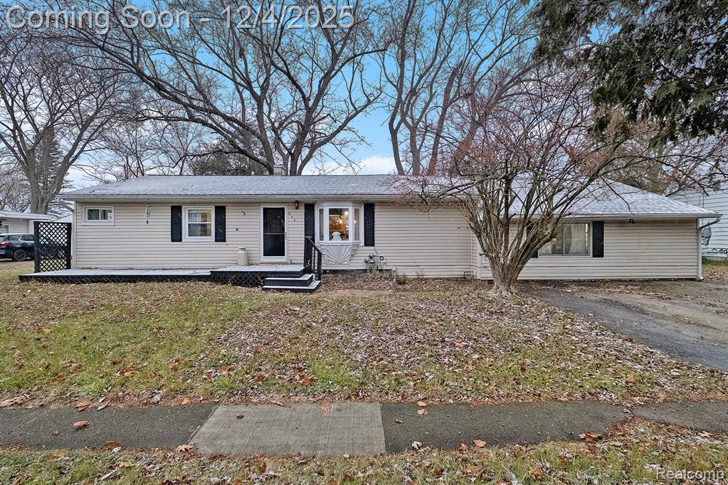 802 Richard Street, Holly, MI 48442 — Photo 2