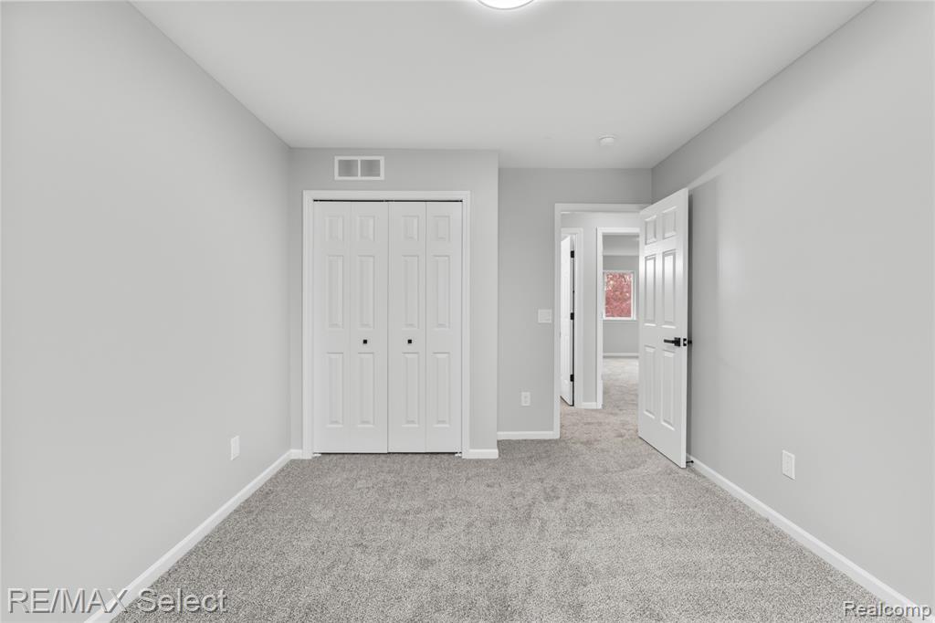 8455 Deer Field Drive, Davison, MI 48423 — Photo 17