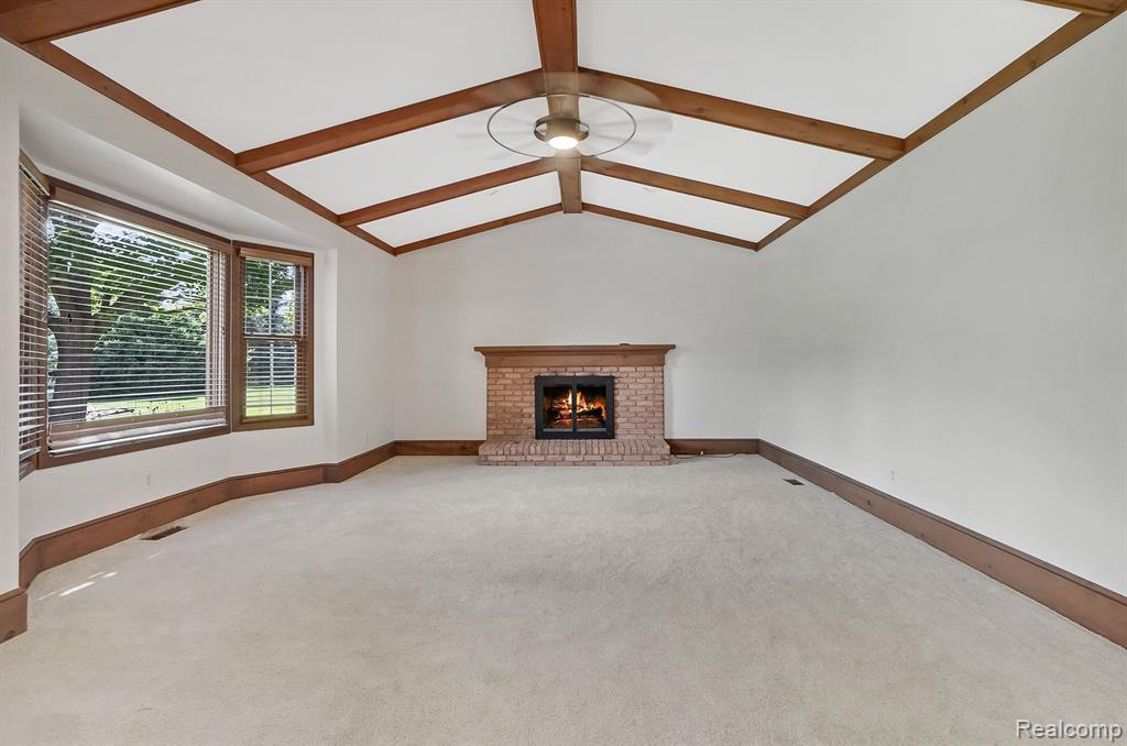 49309 PLUM TREE Drive, Plymouth, MI 48170 — Photo 18