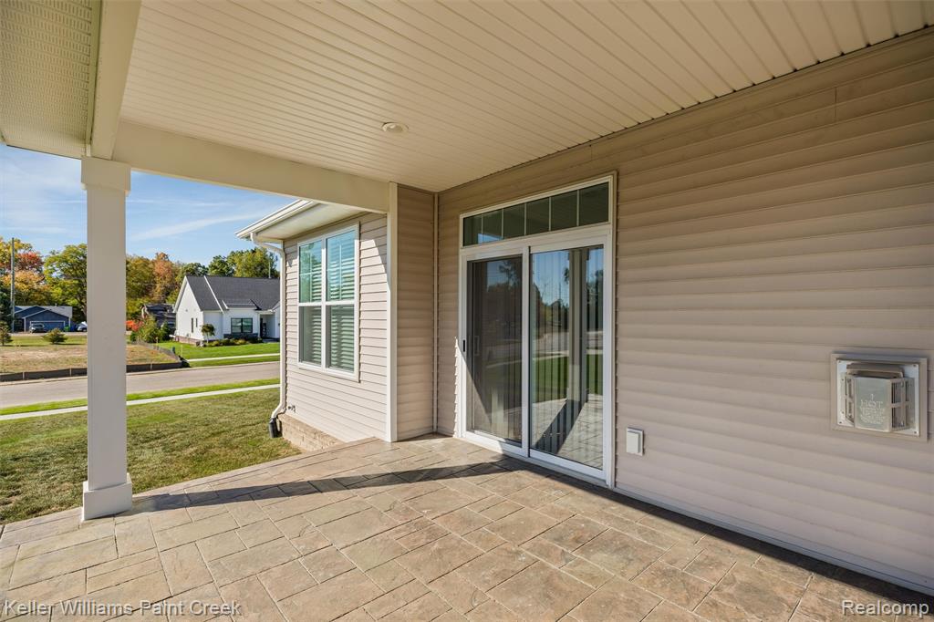 7955 Jordan Drive, Waterford, MI 48327 — Photo 44