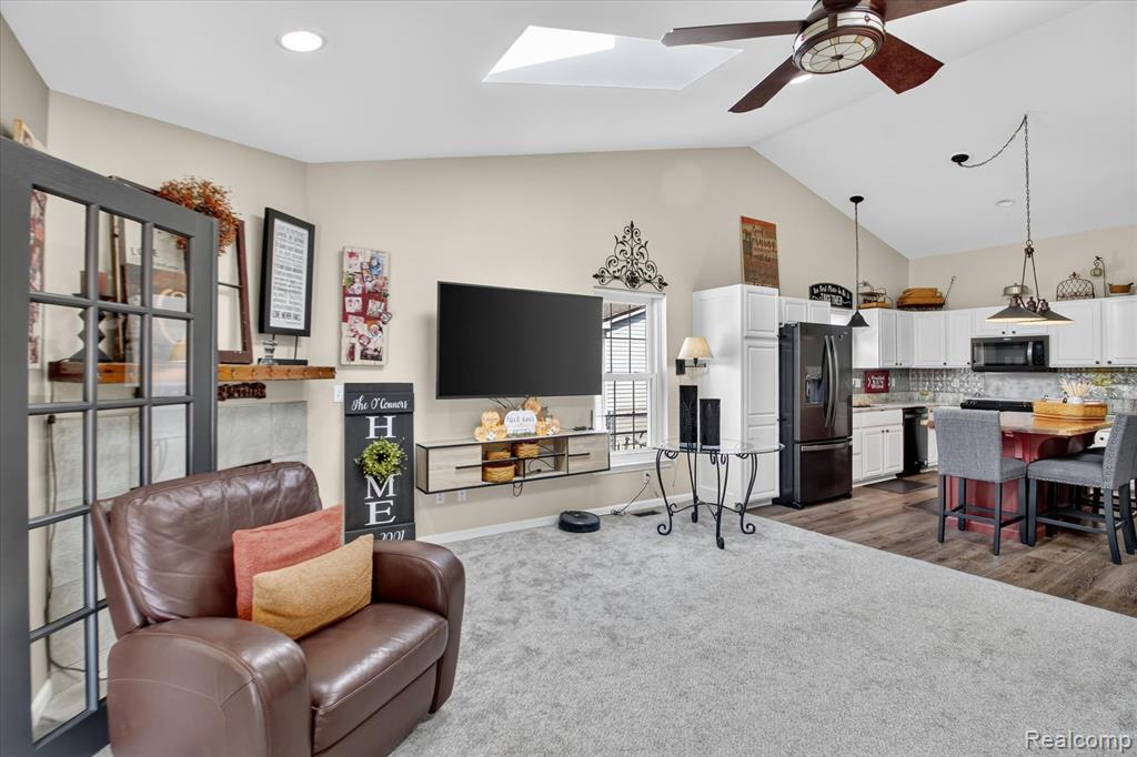 24220 Harrison Street, Clinton Twp, MI 48035 — Photo 11