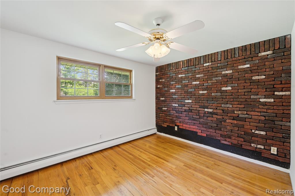 2289 Paulette Drive, Wolverine Lake, MI 48390 — Photo 33