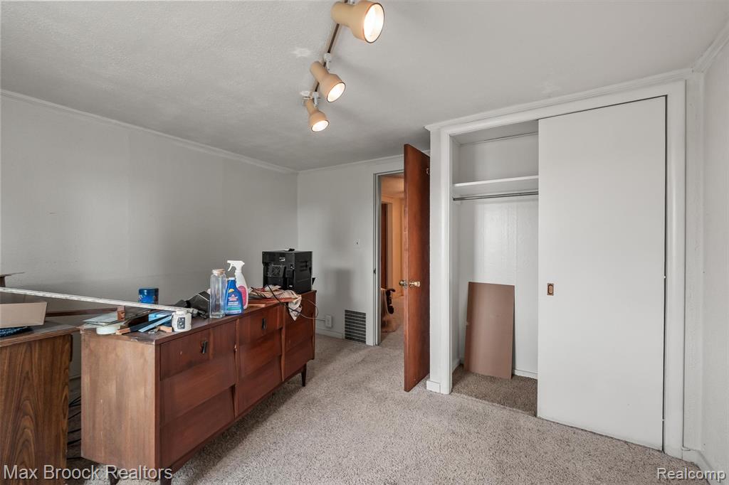 67 W Columbia Avenue, Pontiac, MI 48340 — Photo 19