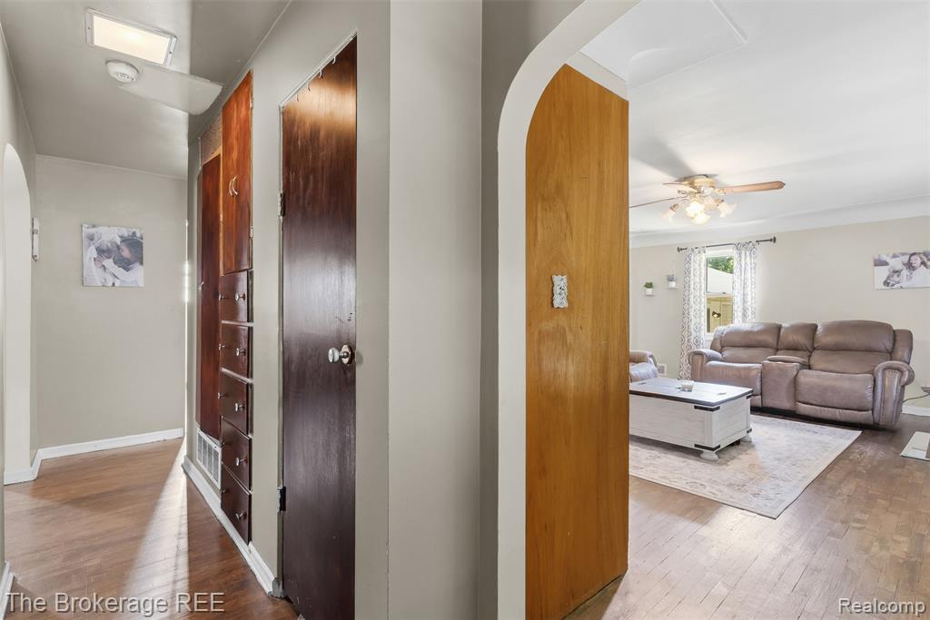 3290 Drexel Avenue, Flint, MI 48506 — Photo 11