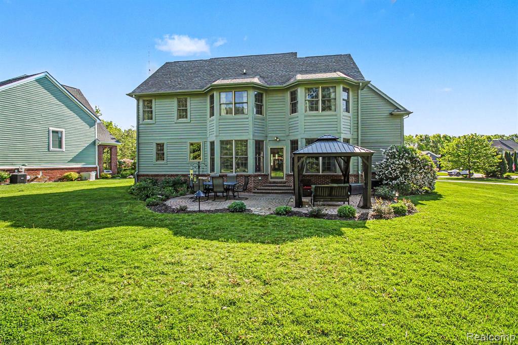 9367 Wildflower Way, Davisburg, MI 48350 — Photo 41