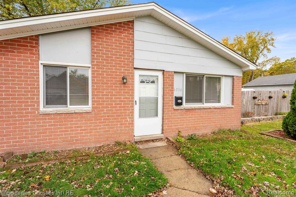 6516 Oak Street, Taylor, MI 48180 — Photo 2