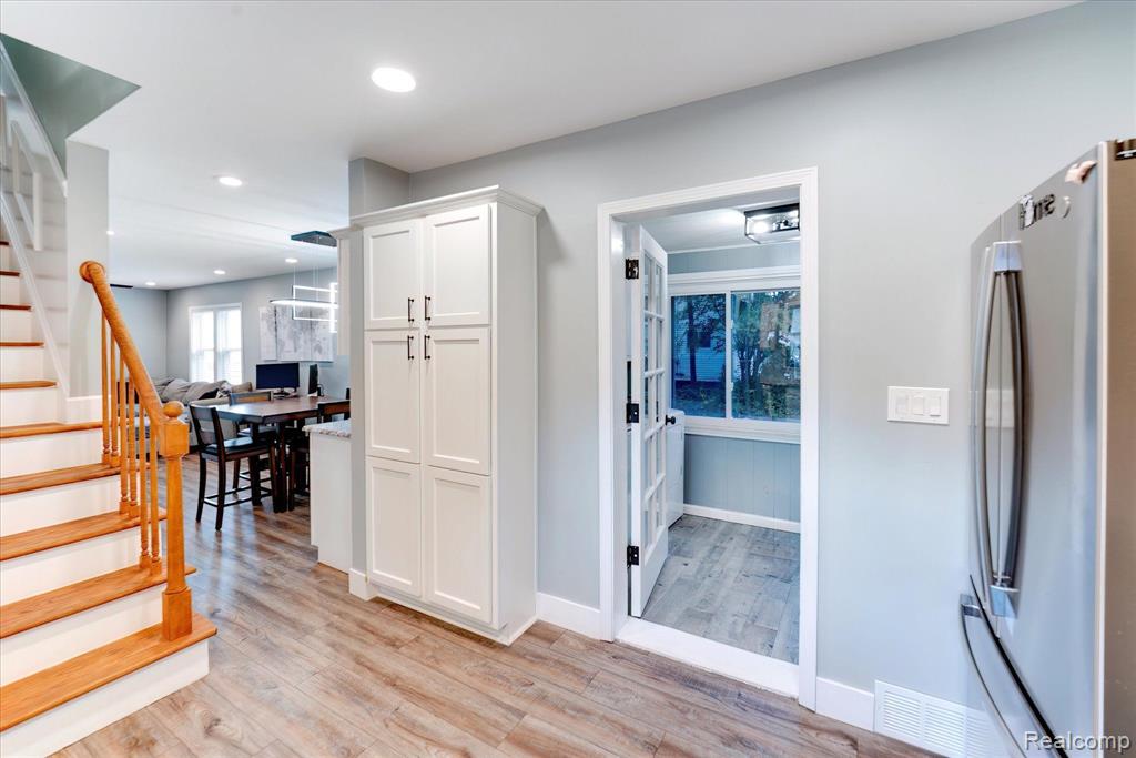 139 W WASHINGTON Street, Romeo, MI 48065 — Photo 17