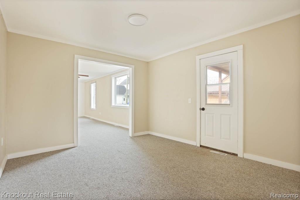 117 S IRVING Street, St. Charles, MI 48655 — Photo 14