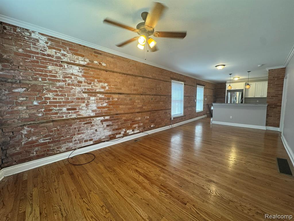 3531 2nd Avenue - Photo 3