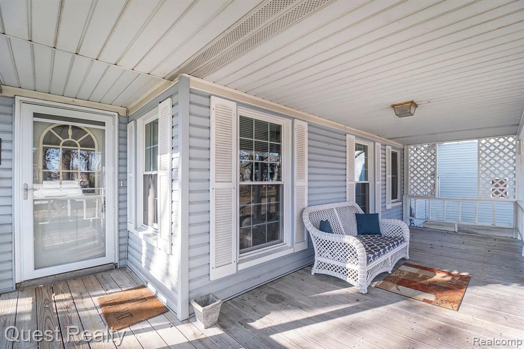 7000 WILLIAMS LAKE Road, Waterford, MI 48329 — Photo 8