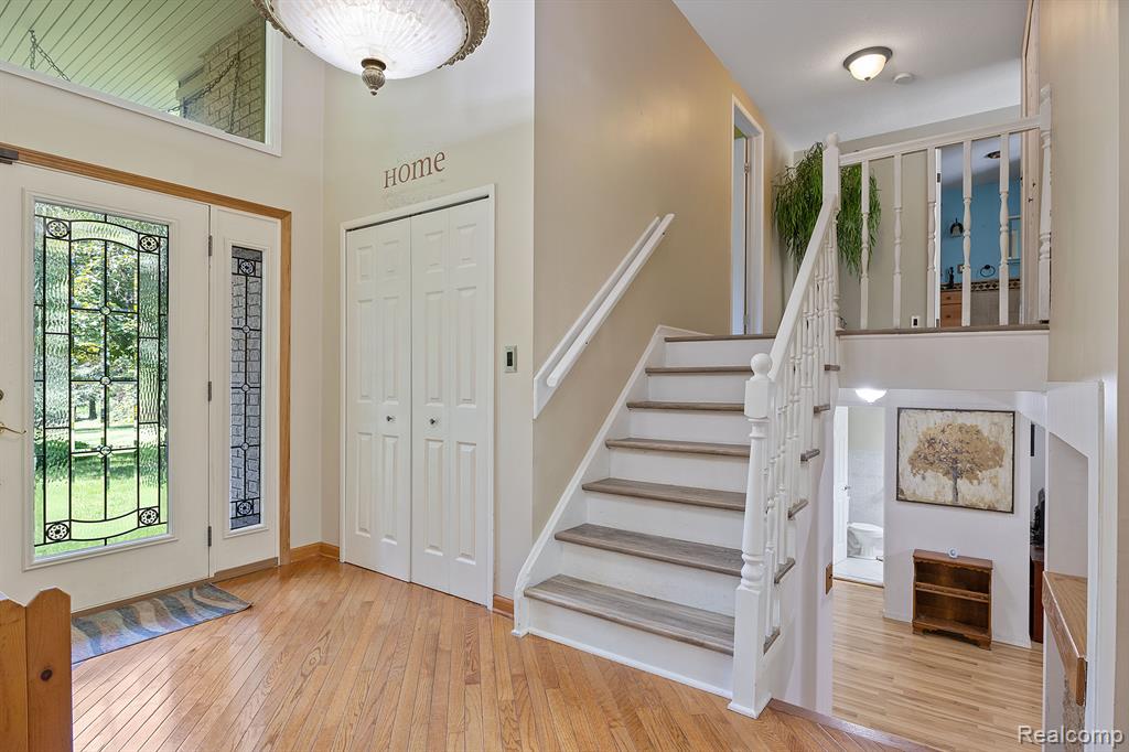 54655 PONTIAC Trail, Milford, MI 48381 — Photo 13