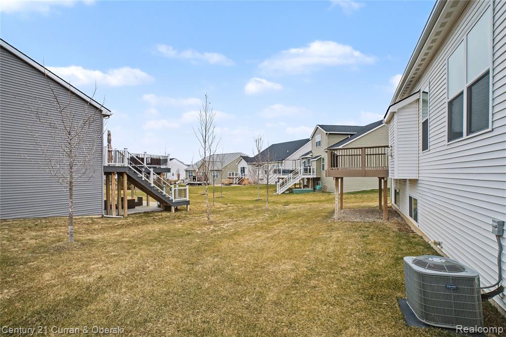 8270 Carston Lane, Brighton, MI 48116 — Photo 38