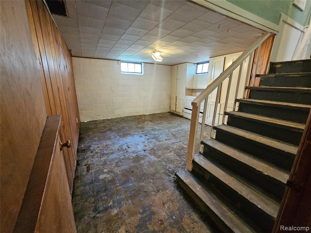 607 Roome Court, Flint, MI 48503 — Photo 26