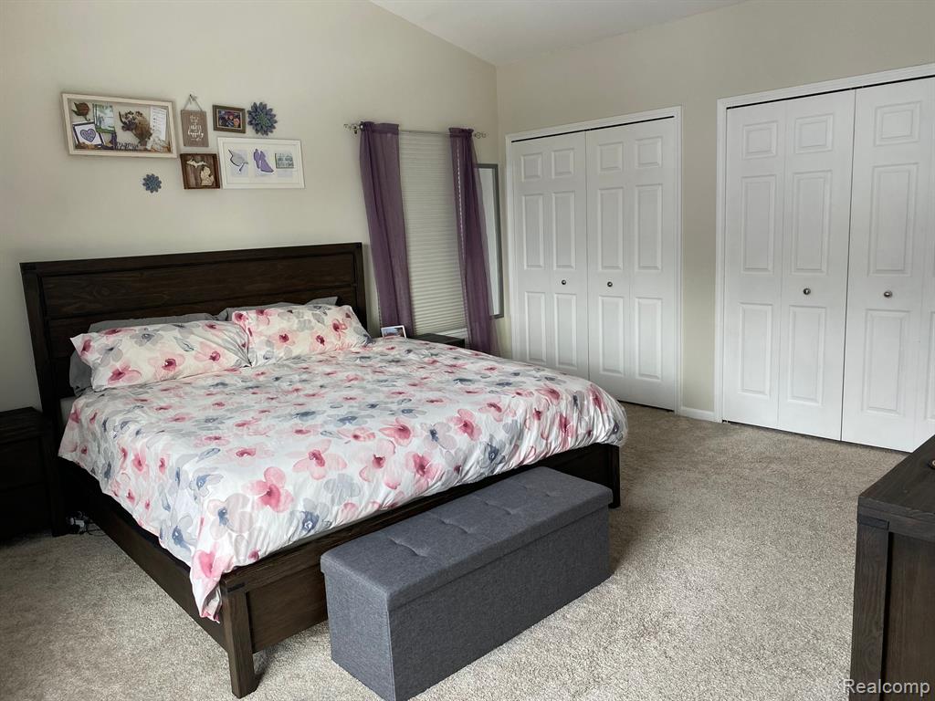 5592 JUNEBERRY Court, Waterford, MI 48329 — Photo 12