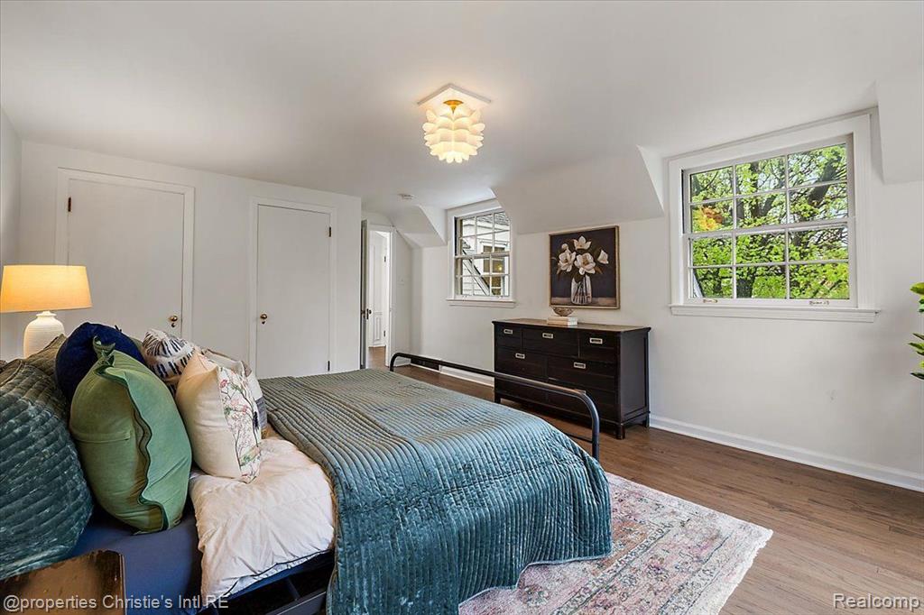 75 Grosse Pointe Blvd, Grosse Pointe Farms, MI 48236 — Photo 18
