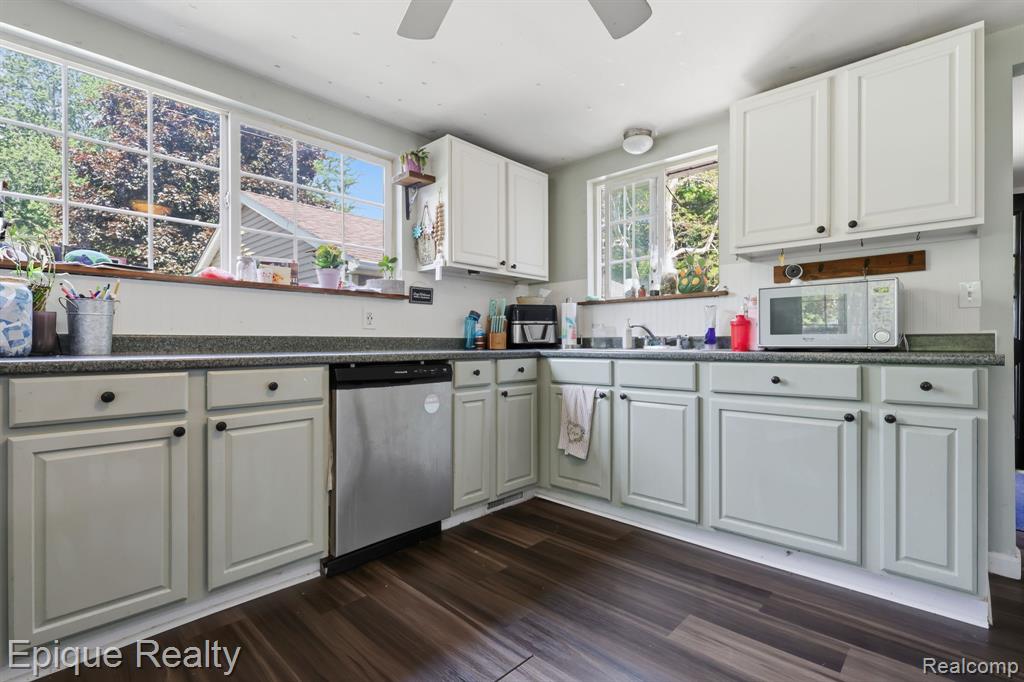 3652 Norman Road, Fort Gratiot, MI 48059 — Photo 10