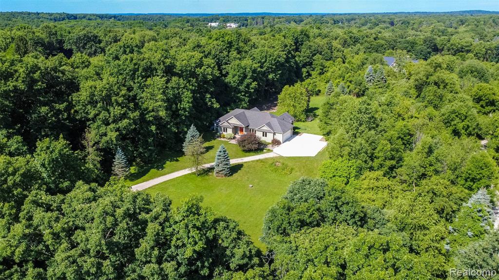 9887 Hadley Road, Clawson, MI 48348 — Photo 46