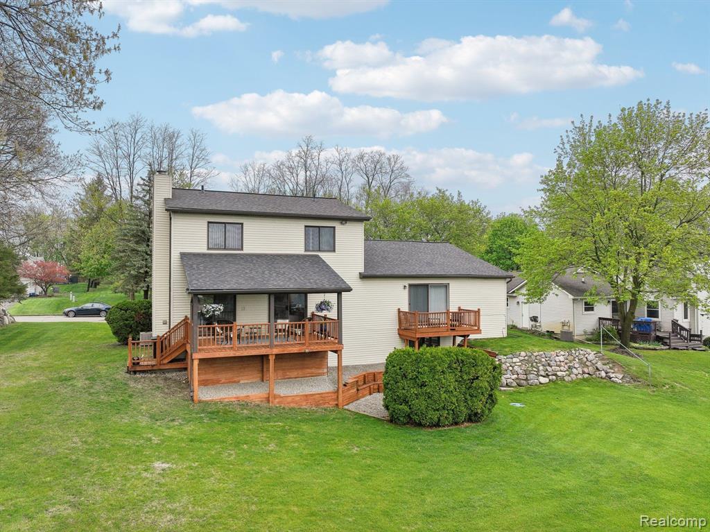 4630 PASTURE Lane, White Lake, MI 48383 — Photo 52