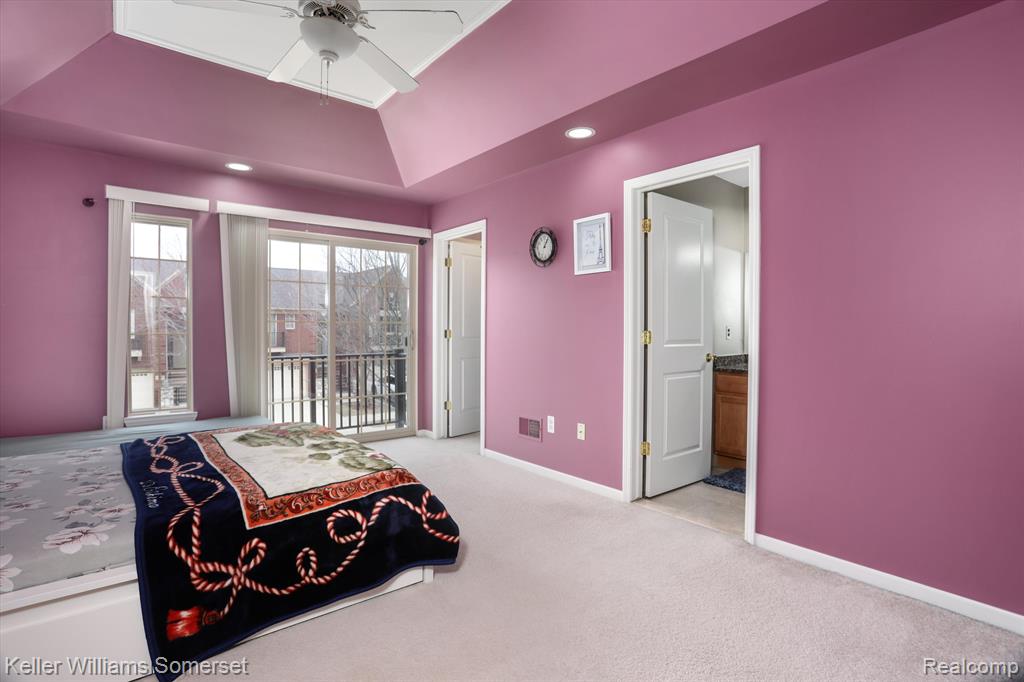 45918 DUTTON Drive, Macomb, MI 48044 — Photo 15