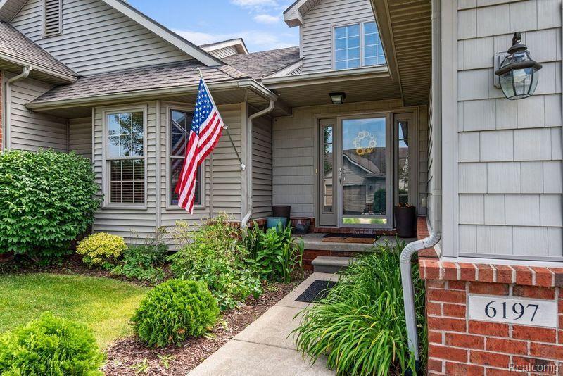 6197 MOUNTAIN LAUREL Drive, Brighton, MI 48116 — Photo 45