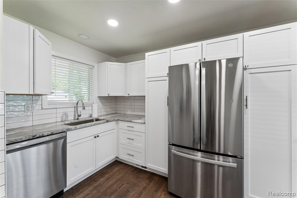 6333 N Beck Road, Canton, MI 48187 — Photo 9