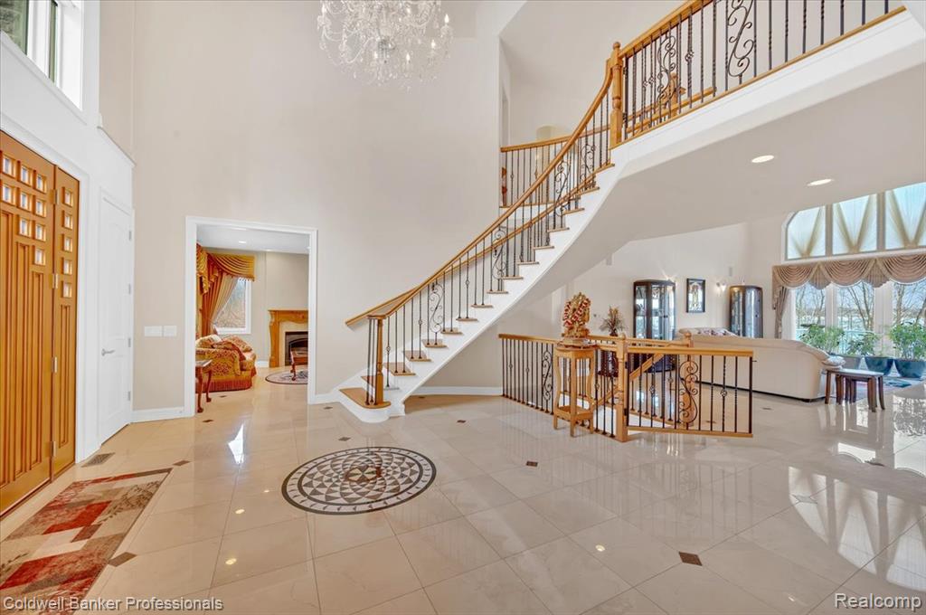 4359 Longview Drive, Lapeer, MI 48446 — Photo 11