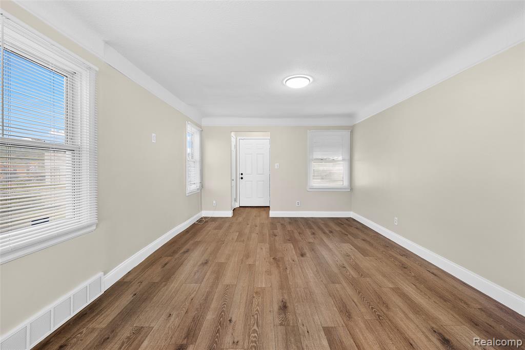 20529 Coventry Street, Highland Park, MI 48203 — Photo 19