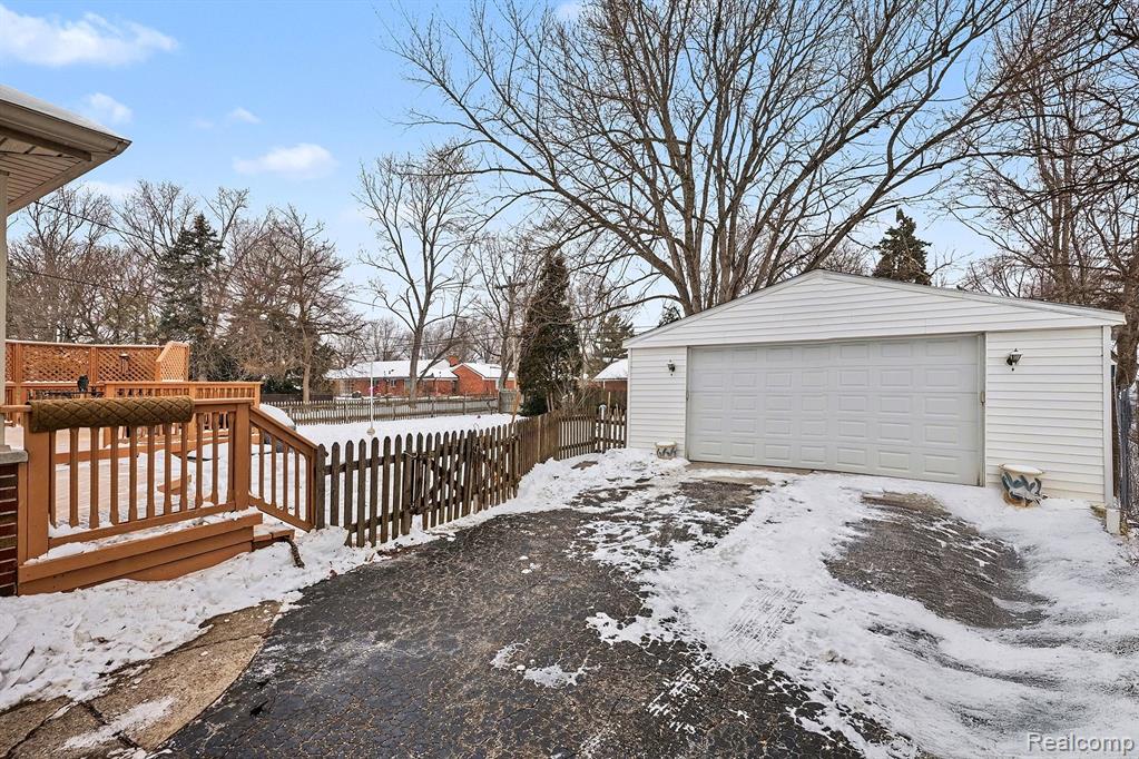 16621 Admiral, Fraser, MI 48026 — Photo 34