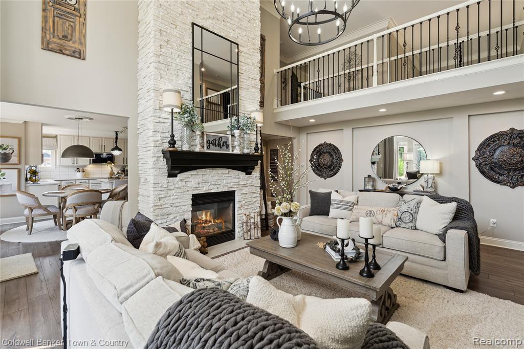 324 Nairn Circle, Highland, MI — Photo 10
